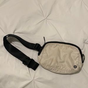 Lululemon Fanny pack